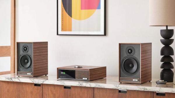 Ruark R610 Musiksystem mit Sabre-R Regallautsprechern – Das Schweizer System bei HiFi Zurmühle in Luzern