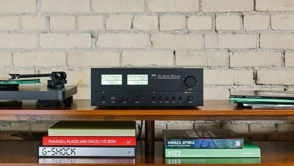 NAD C3030 Classic Stereo-Verstärker