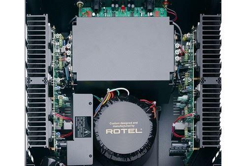 rotel-rb1590-netzteil rotel-rb1590-innenaufbau