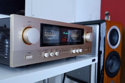 Accuphase E3000 