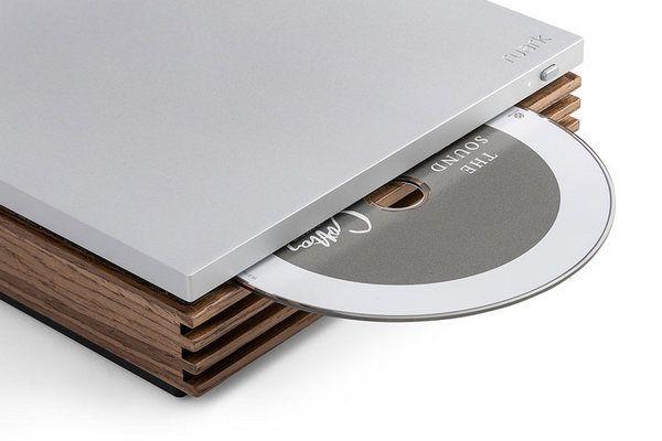 Kompakter Ruark R100 CD-Player per USB-Anschluss für die Ruark R610 Music Console